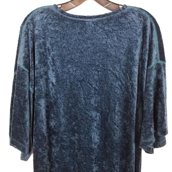 Free People We The Free Women Luxe Tee Blue Crushed Velvet Sz  L Slit Side - Picture 5 of 7